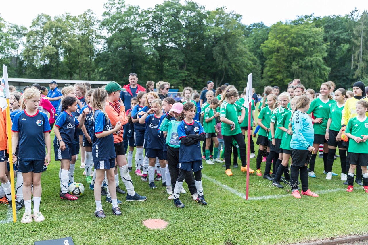 Bild 76 - Loewinnen Cup